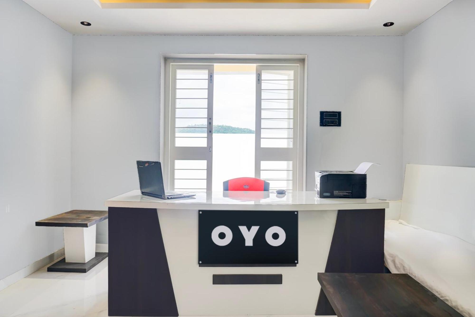 Hotel O Jeevan Restaurant & Lodging Kavathe Exterior photo
